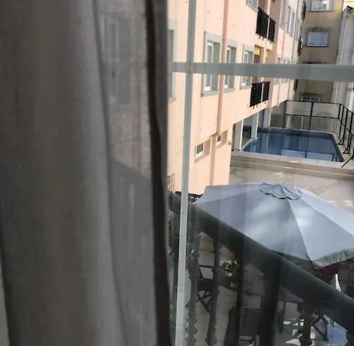 A 50 Metros De La Playa De Silgar *