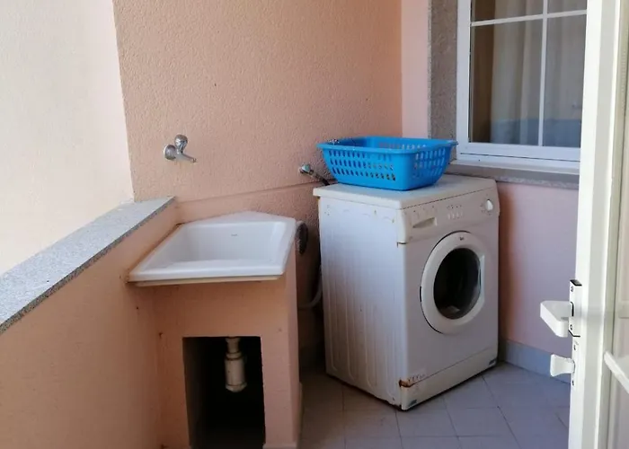 A 50 Metros De La Playa De Silgar *